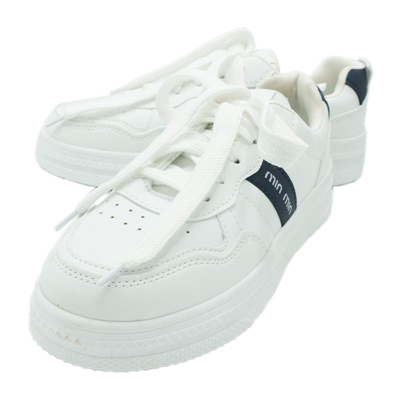 سفید سرمه ای